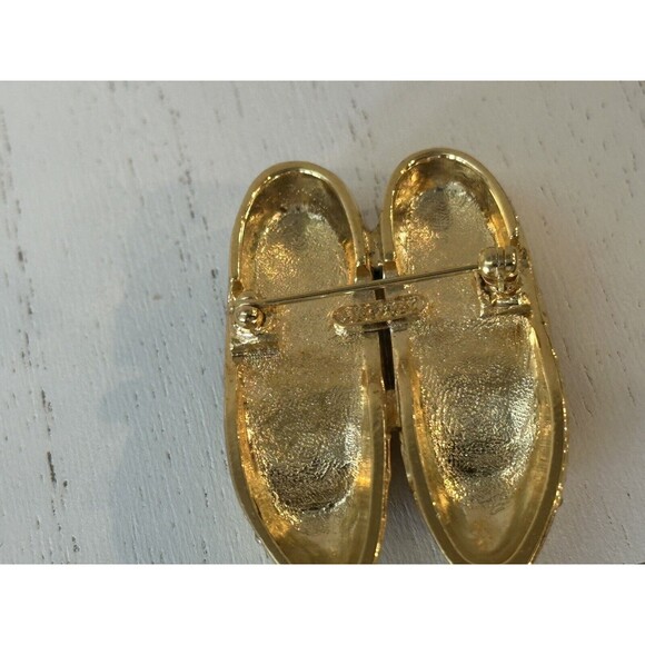 Signed EDGAR BEREBI "Remembrance" Ruby Rhinestone Slipper Pin Limited Edition - Picture 4 of 6